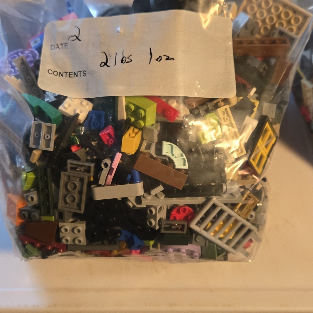 LEGO Mixed Small Bricks and Accessories - Multicolor 2 Lbs, 98% Lego Brand.